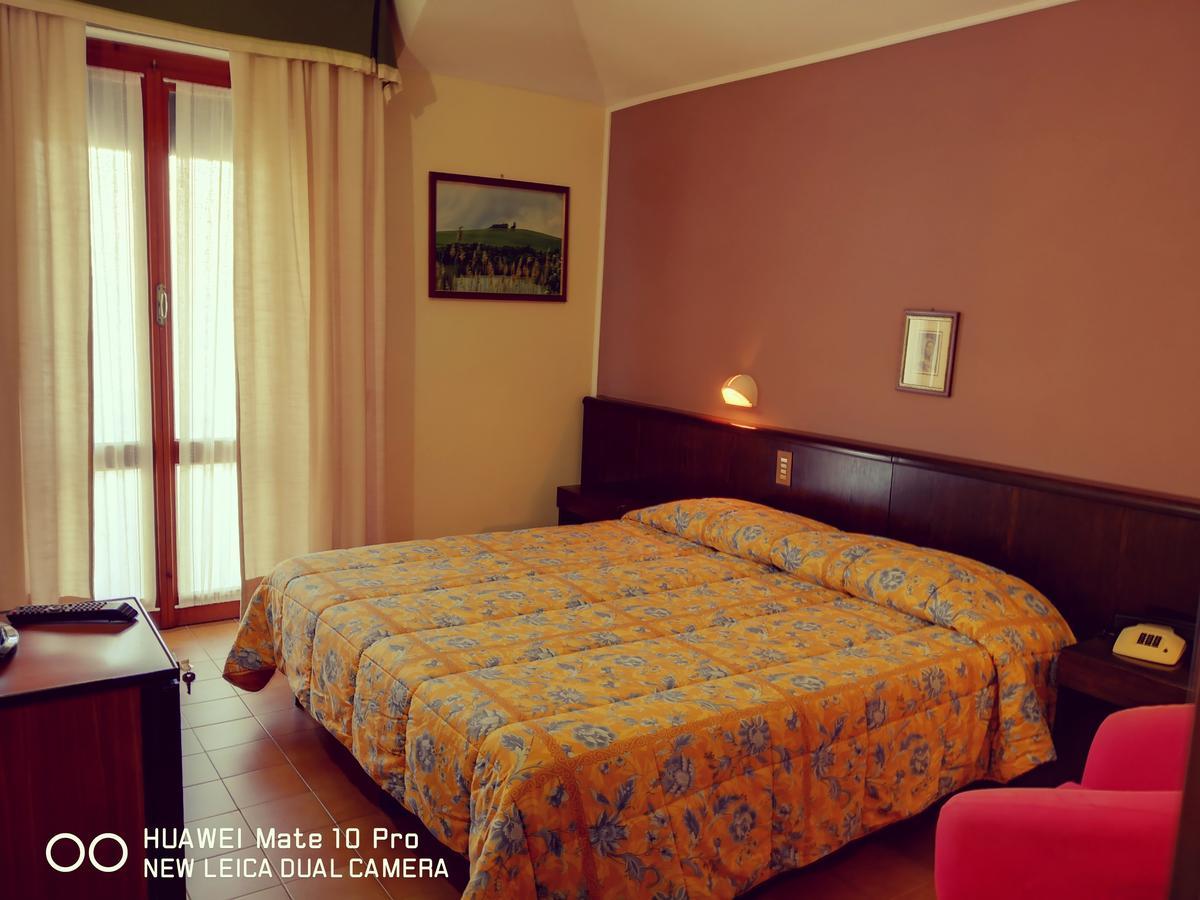 Hotel Firenze 基安奇安诺泰尔梅 外观 照片