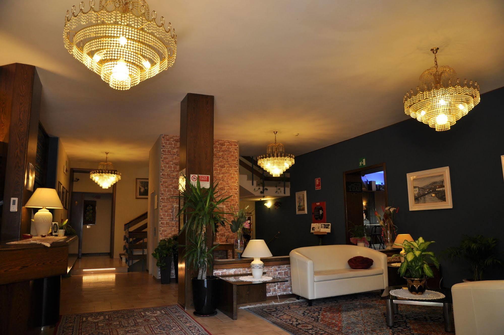 Hotel Firenze 基安奇安诺泰尔梅 外观 照片