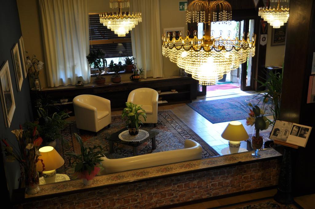 Hotel Firenze 基安奇安诺泰尔梅 外观 照片